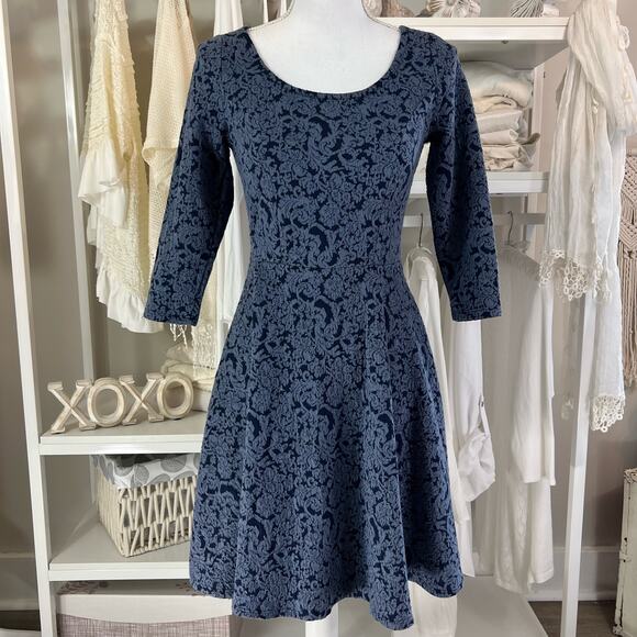 Lauren Conrad sz. XS Blue skater dress 3/4 sleeve knit A line Dress #0926 - Picture 1 of 12